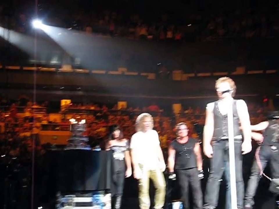 Bon Jovi - Live Boston 7_10_2008 Richies Birthday