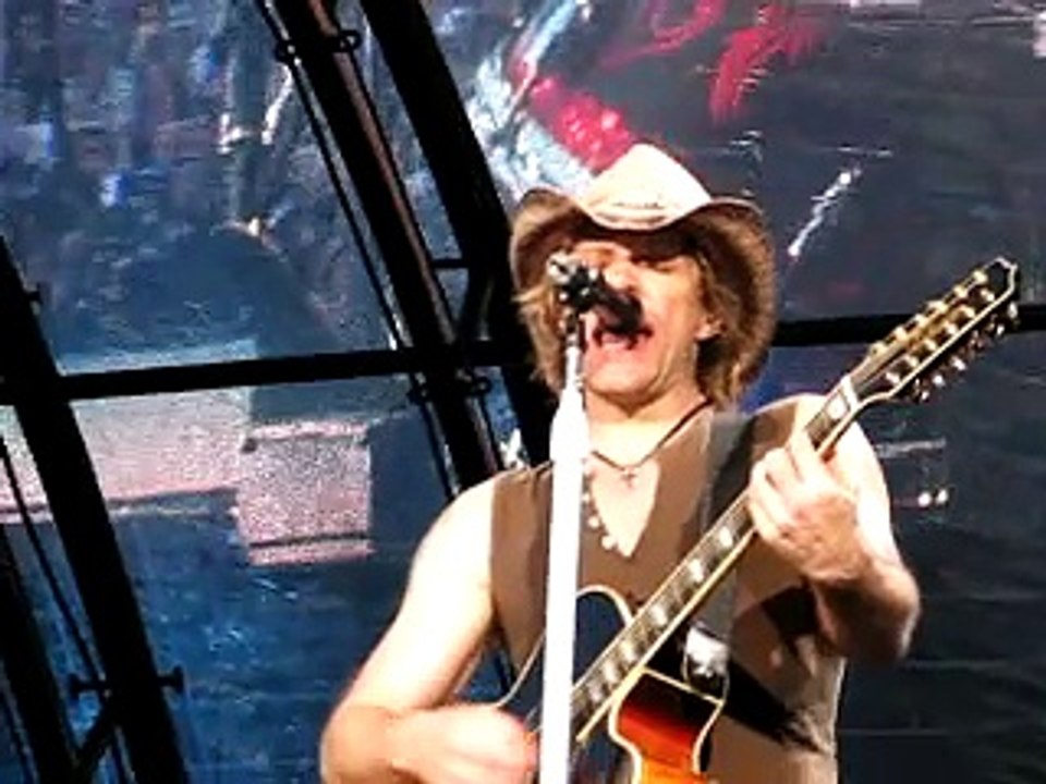 Bon Jovi - Bells Of Freedom