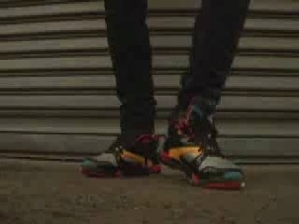 Yelle - A cause des garçons 1 (clip)