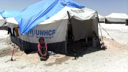 Raqa residents seek shelter from fierce battles