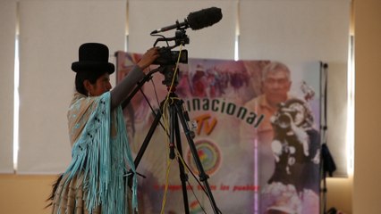 Veinticuatro indígenas bolivianos se gradúan en comunicación y producción audiovisual