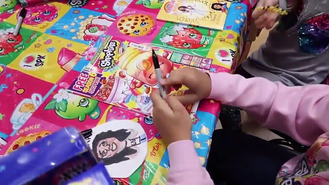 Shopkins Season 7 Party At Toys R Us - Meet And Greet - Surpris