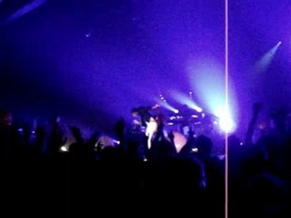 "Relax" Concert Mika