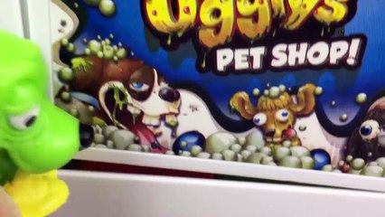 SUPER GROSS DOG EATS dgrPOOP Big Egg Surprise Toilet Opening Toys