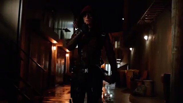 Arrow Season 3 EC Clip - 'Second Skins - Creating The U