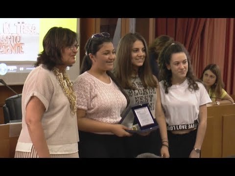 Campania - Fisco e Scuola , Agenzia Entrate premia le scuole vincitrici (14.06.17)