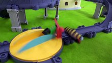 Chuggington Jumping rotation large garage, Thomas the Tank Engine Tomica