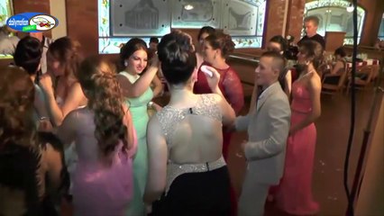 Rus kızlarının mezuniyet eğlencesi