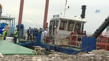 Ulaştırma, Denizcilik ve Haberleşme Bakanı Ahmet Arslan, Mogan Gölü Dip Çamuru Temizleme Kapsamında...