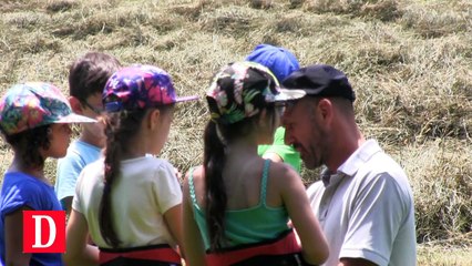 Les jeunes de la Bastide-de-Sérou à la rencontre des chiens de traîneaux