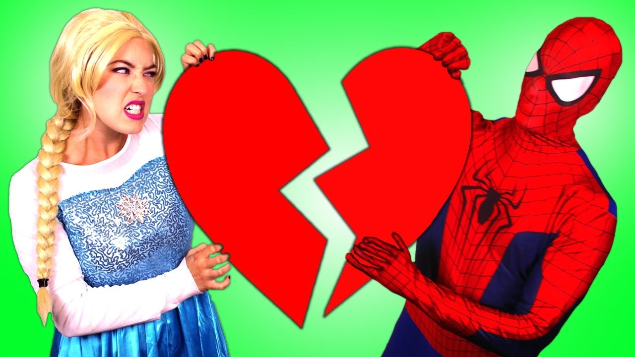 Frozen Elsa & Spiderman BREAK UP_ w_ Joker Maleficent Spidergirl Hulk Catwoman Toys! Superheroes IRL