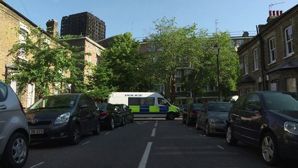 Incendie à Londres: les recherches continuent