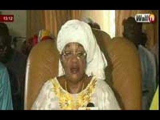 Aïda MBODJ tacle sévèrement  Pape D. et le traite de...! (vidéo)