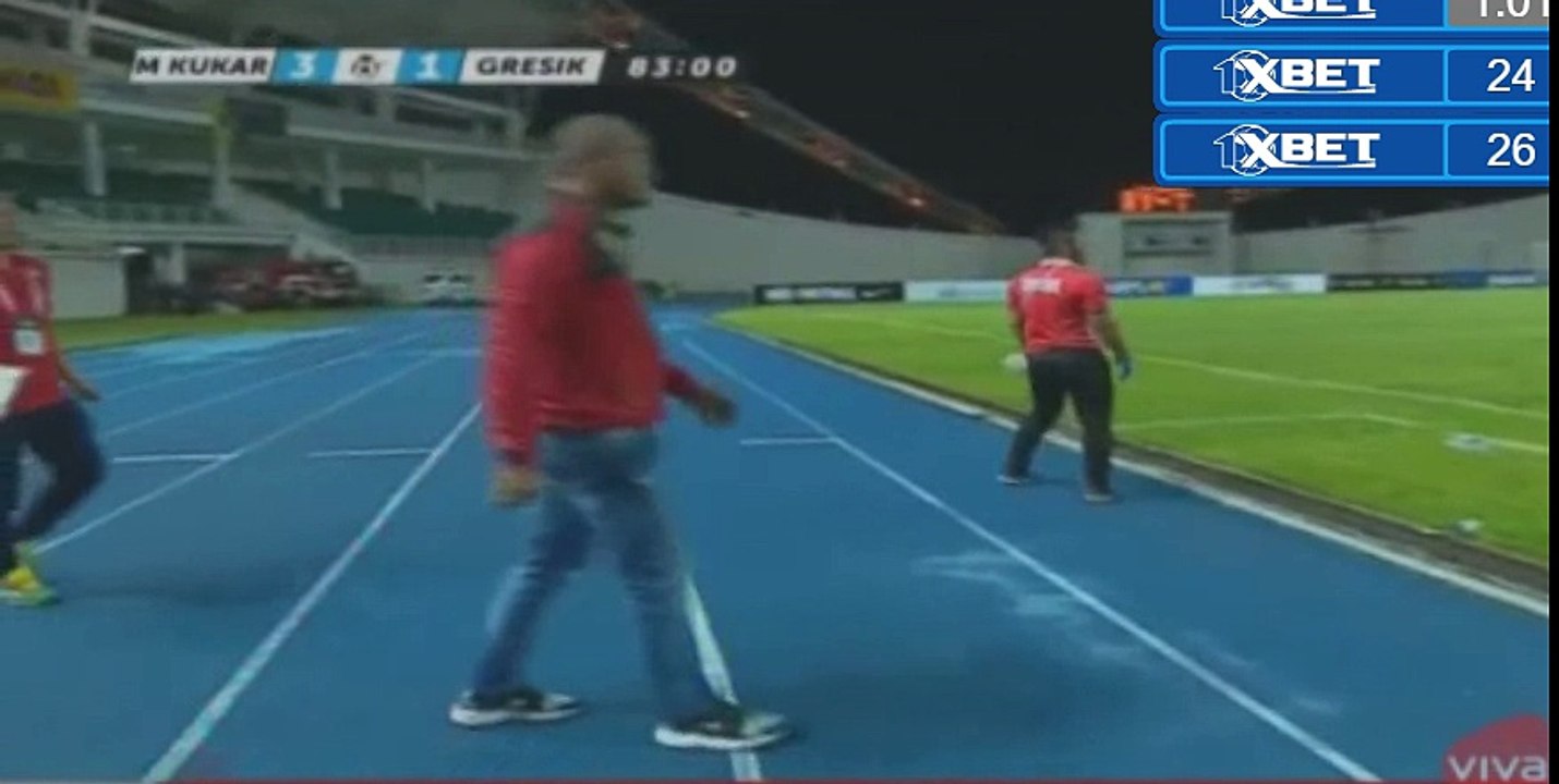 Mitra Kukar - Persegres Gresik United 3-1