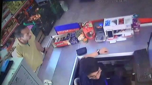 Cep Telefonunu Saniyeler Içerisinde Çaldı