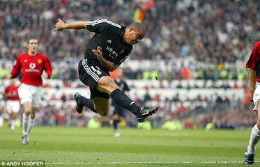 Ronaldo Destroying Man Utd Ucl 2003