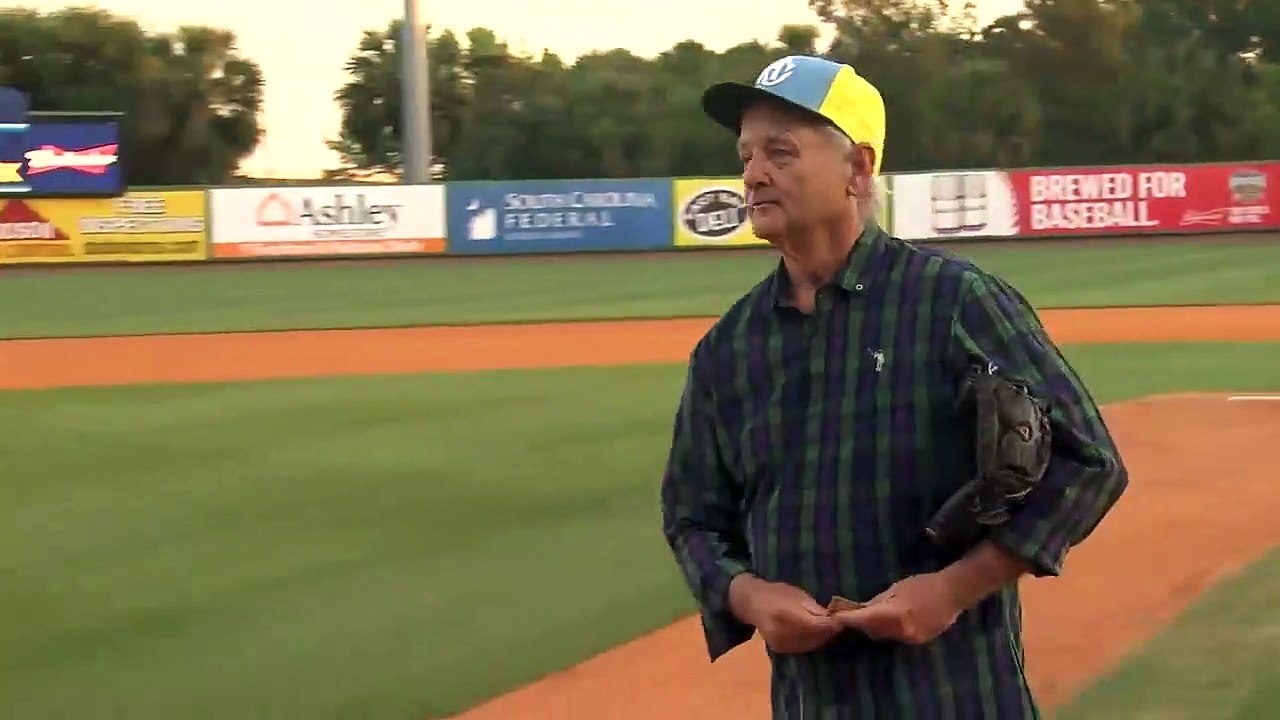 Baseball - Bill Murray tente d'acheter des arbitres
