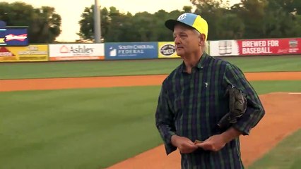 Baseball - Bill Murray tente d'acheter des arbitres