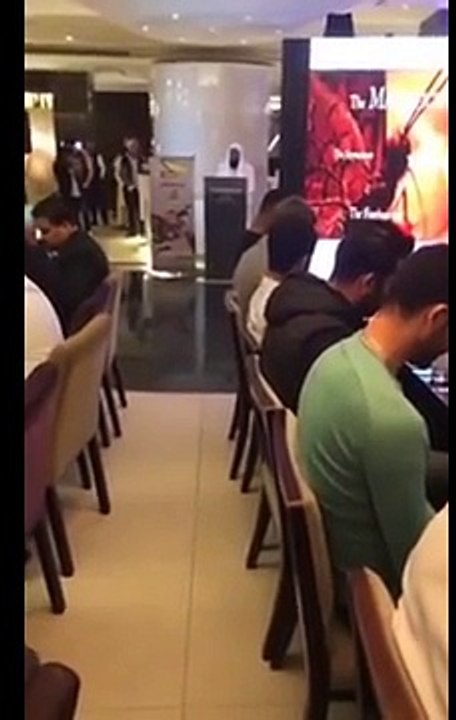 Darren Sammy & Other Foreign Players Listens To Recitation of the Holy Quran