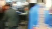 Funny Amazing Head Falls Off Illusion Prank-CnGRoivXw5c