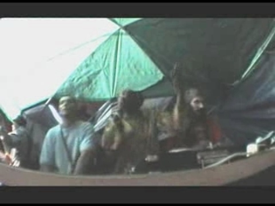 Roots Reggae get up stand up live