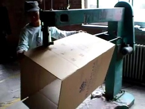 Máy ghim góc thùng carton WP-1200