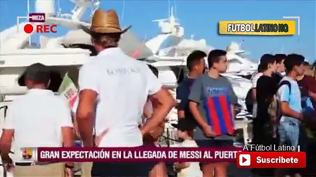 Locura en Ibiza por Lionel Messi, bajó del yate para comer con amigos y fue furor - YouTube