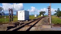 234.ऐसी रेल्वे क्राँसींग आपने कभी देखी है....--- देखीये यह VIDEO आप भी हैरान होजायेंगे