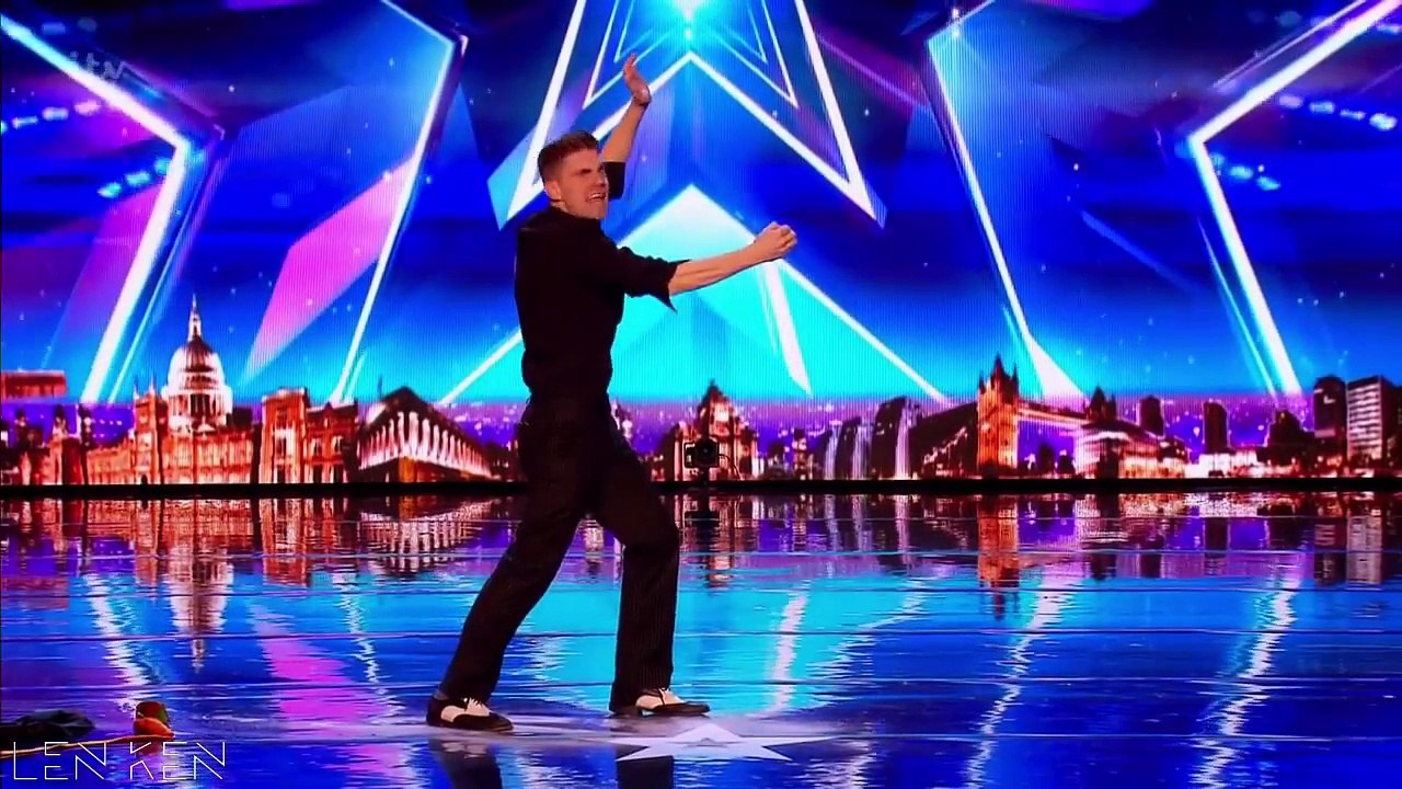 The FUNNY Magician get GOLDEN BUZZER Britain's Got Talent 2017