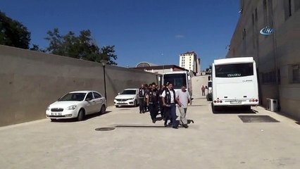 Fetö Operasyonunda 13 Sağlıkçı Adliyeye Sevk Edildi