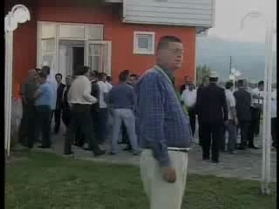 Ali Ahmeti dhe Kole Diamanti pjesa 1