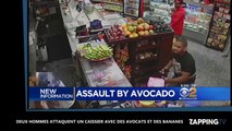 Deux clients braquent un caissier avec des bananes et des avocats (vidéo)