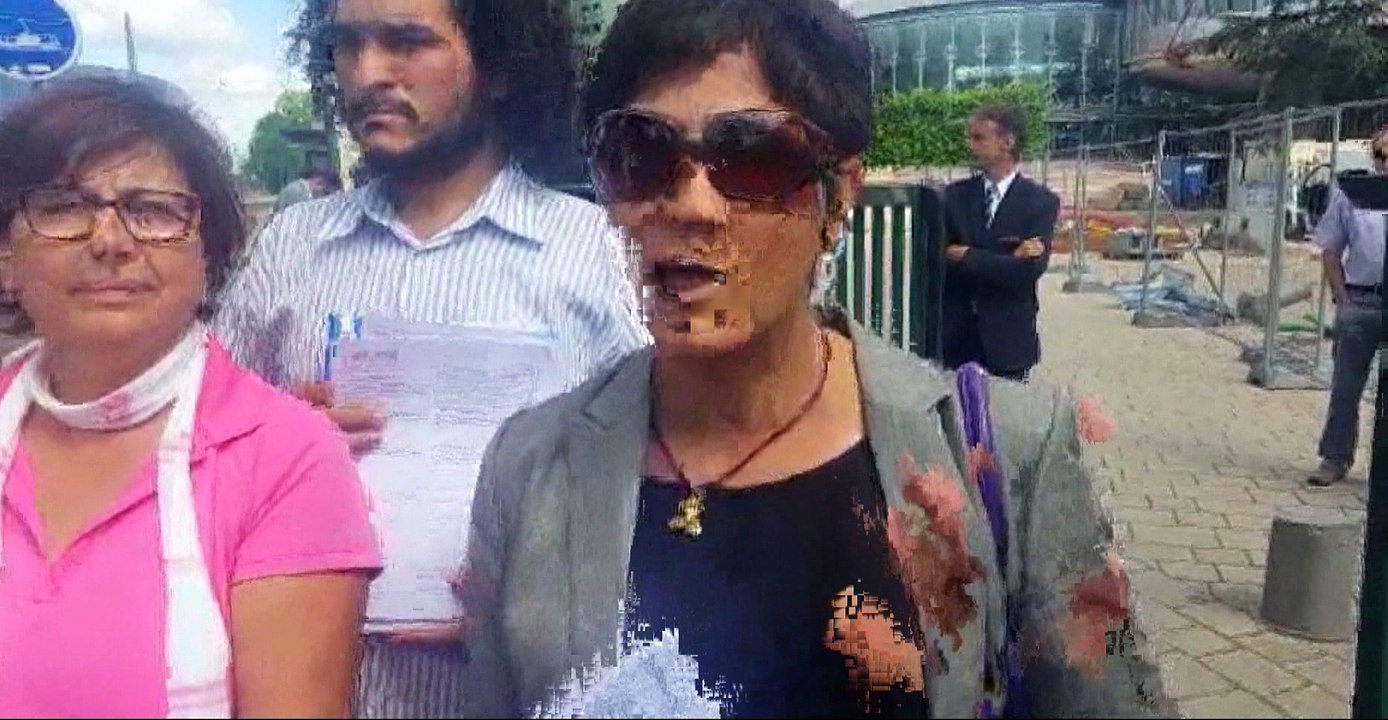 Tezcan Karakuş