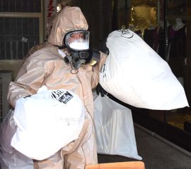 Kargoyla Gelen Gelinlik Kolisi 9 Kişiyi Hastanelik Etti