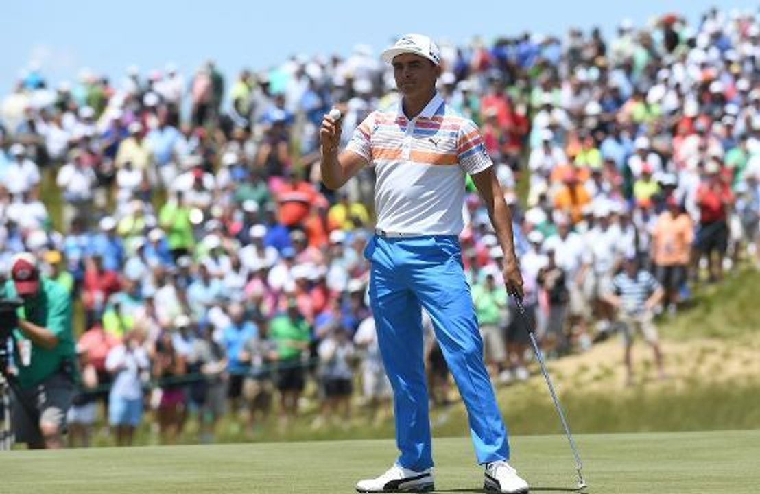 Rickie Fowler leads through opening round of U....