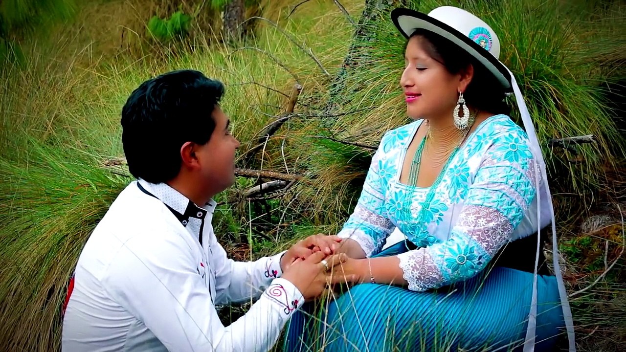 WAYRA RUNA ► Cholita marina  Video Oficial