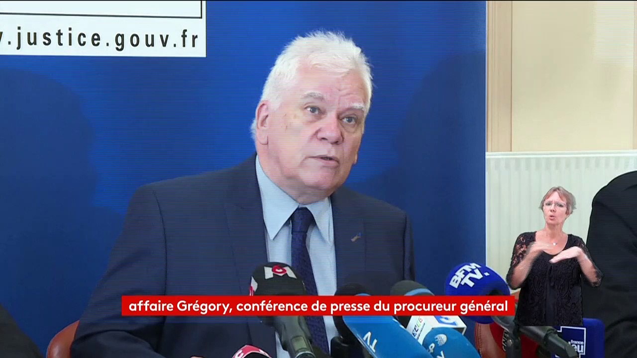 Affaire Grégory : Conférence de presse du procu...