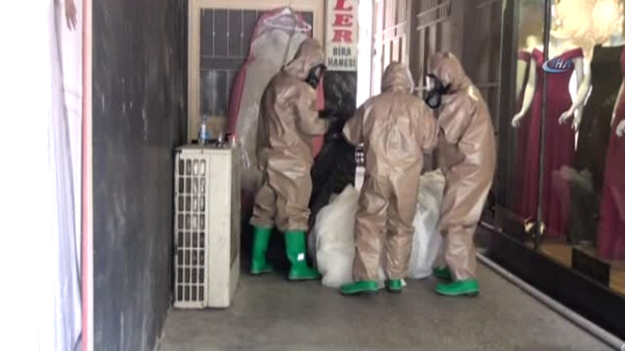 Kargo Paketinden Çıkan Kokunun Nedeni Belli Oldu