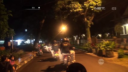 Keasyikan Gunakan Fasilitas Wifi Gratis, Bapak ini Tertidur Pulas di Kursi - 86