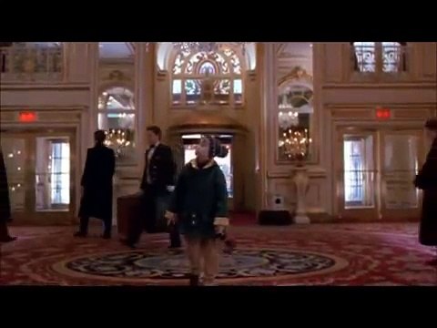 L'apparition de Donald Trump dans Maman, j'ai encore raté l'avion