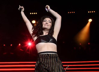 Lorde confesses she ran a secret onion ring Instagram