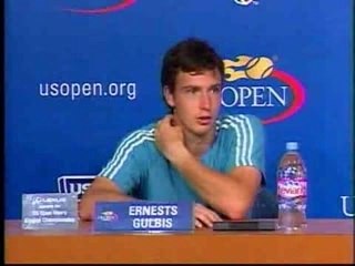 Descargar video: Ernests Gulbis R16 Post-match Interview