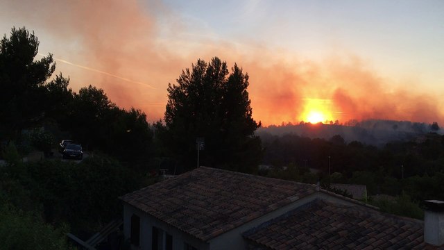 Feu de Martigues : intervention des Canadair