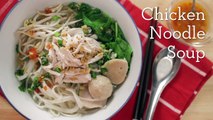 Thai Chicken Noodle Soup Recipe ก๋วยเตี๋ยวไก่ฉีก - Hot Thai