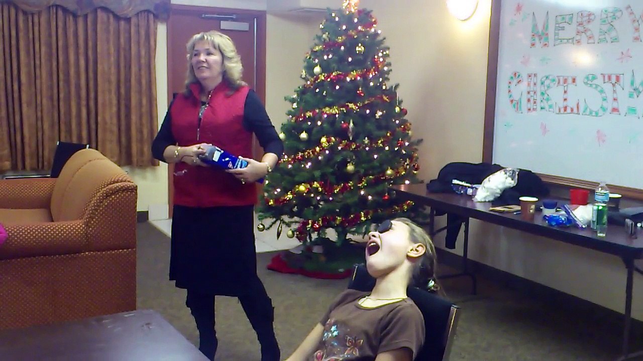 New Years 2011- Minute to Win it games with cousins