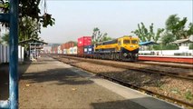 Double Stack Container Freight Train with Dual Cab Diesel Locomo