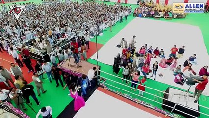 Palak Muchhal's Stunning Live Performance in 2017 🎤