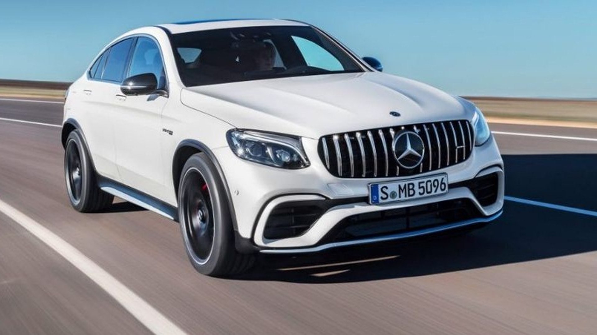 18 Mercedes Benz Glc Vs Audi Q5 18 Video Dailymotion