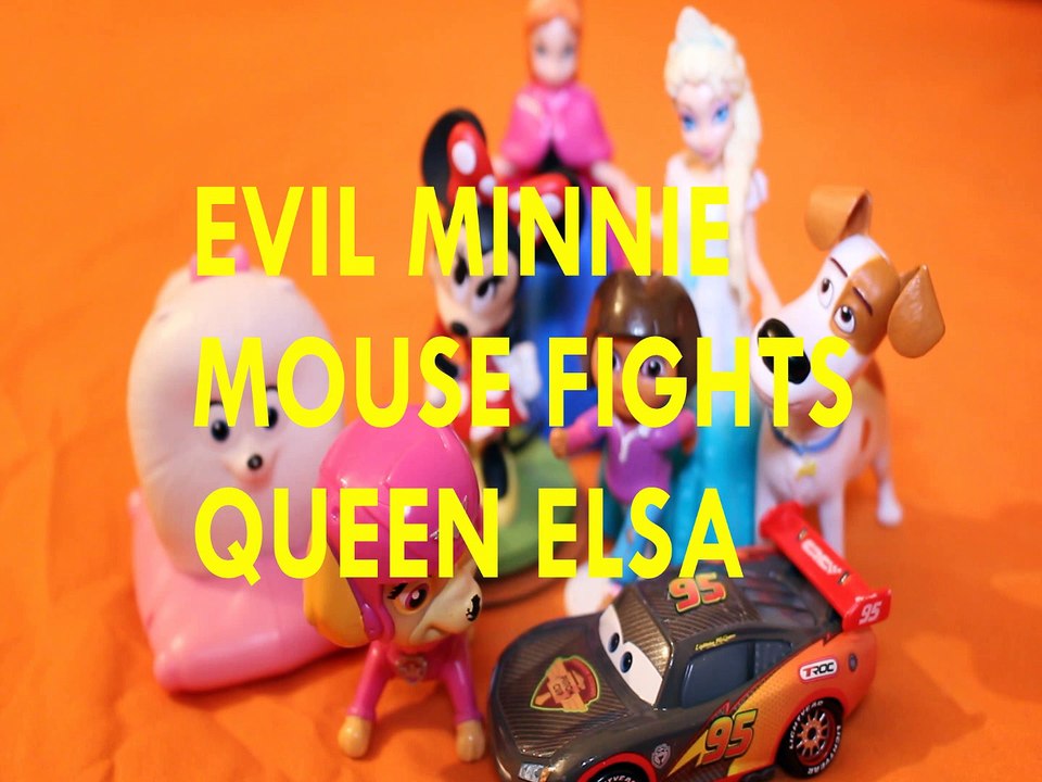 EVIL MINNIE MOUSE FIGHTS QUEEN ELSA + GIDGET MCQUEEN DORA THE EXPLORER ANNA SKYEToys Kids Video