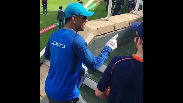 Dhoni & Sourav Ganguly Smiling Moment During ICC Champions Trophy 2017 at Oval, London